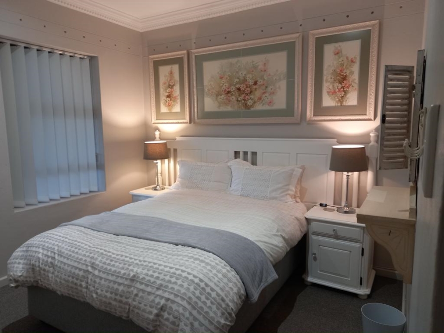 3 Bedroom Property for Sale in Stilbaai Wes Western Cape